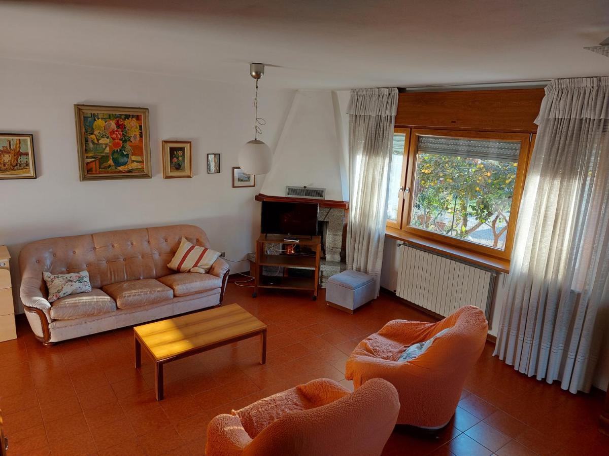 Villa Martina Torbole Sul Garda Bagian luar foto
