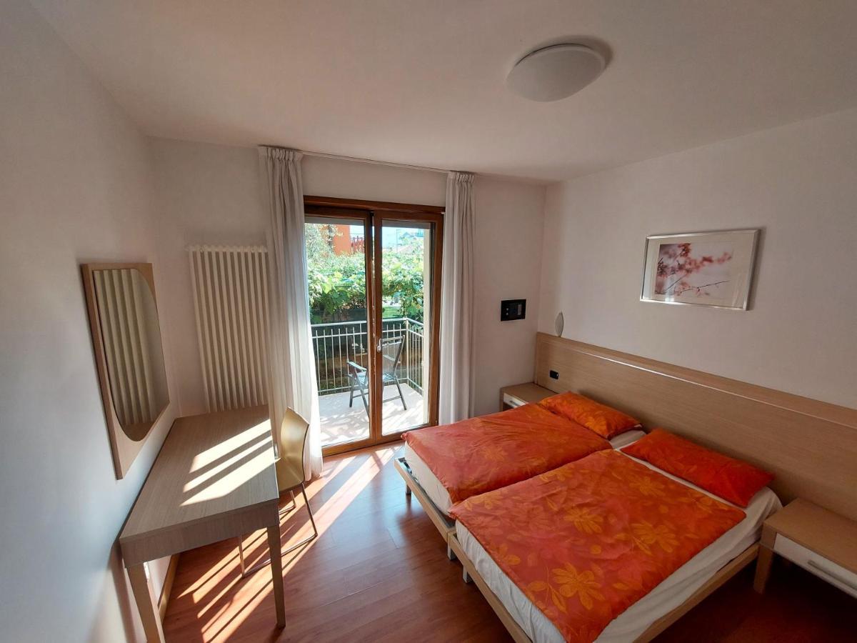 Villa Martina Torbole Sul Garda Bagian luar foto