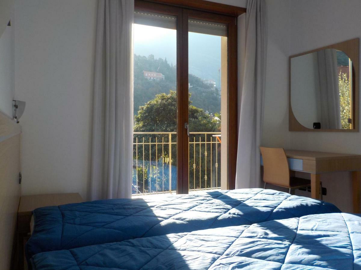 Villa Martina Torbole Sul Garda Bagian luar foto